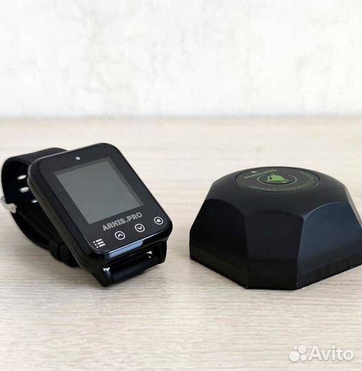 Кнопка вызова официанта в комплекте с часами Элит