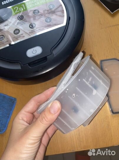 Робот пылесос redmond rv r350