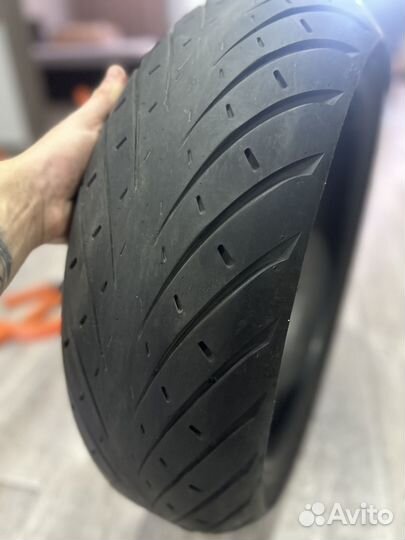 Мотошина metzeler roadtec 01 180/55/r17