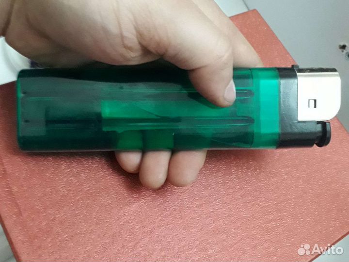 Зажигалка большая