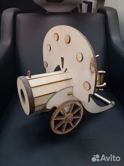 Подставка для бутылок и рюмок