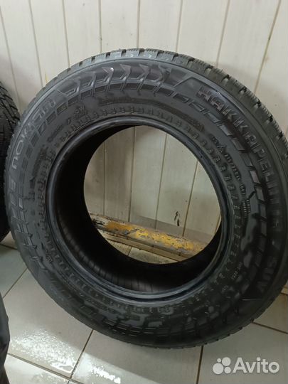 ACCU-TRAC 40K 215/70 R16 100T