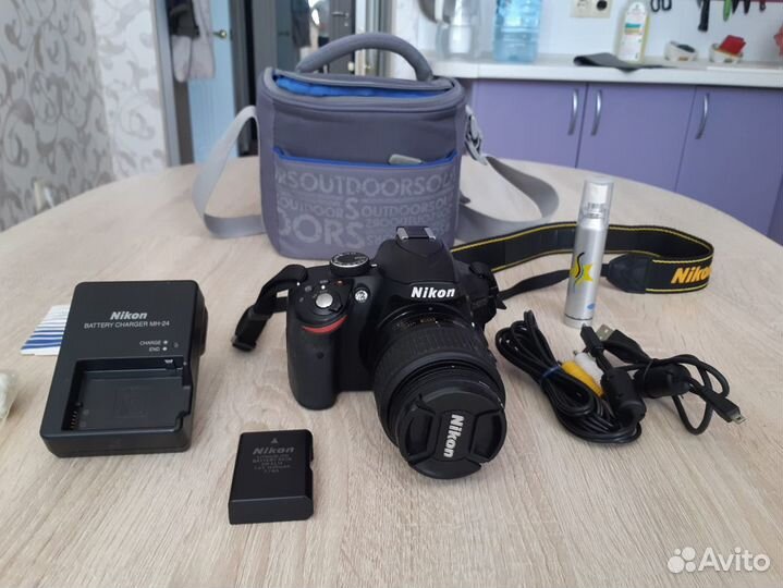 Зеркальный фотоаппарат Nikon d3200