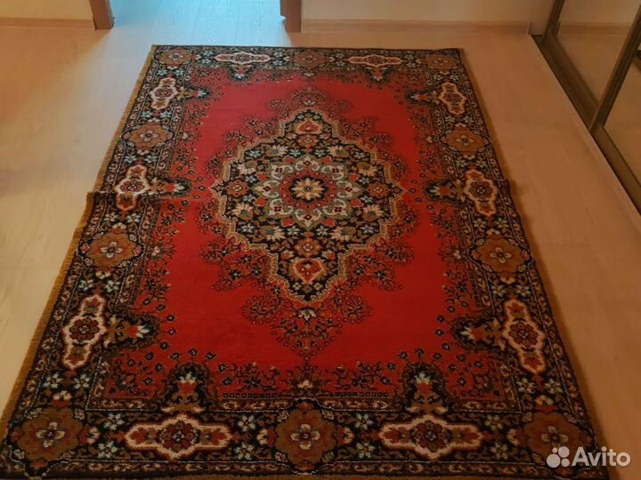 Ковер шерстяной 2 на 3 и 1.5 на 2