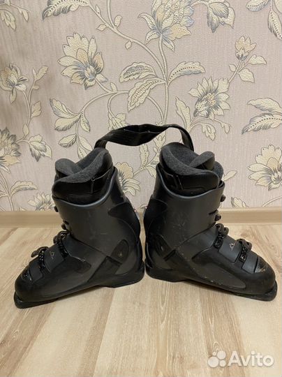 Горнолыжные ботинки Rossignol