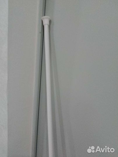 Карниз для шторы в ванной комнате