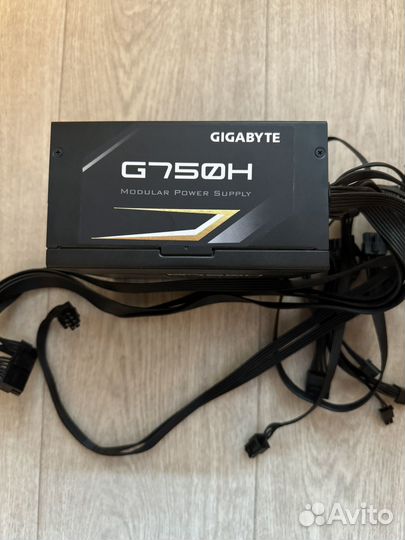 Блок питания Gigabyte G750H