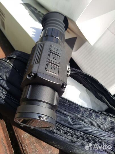 Тепловизор iRay SCT 35 V2