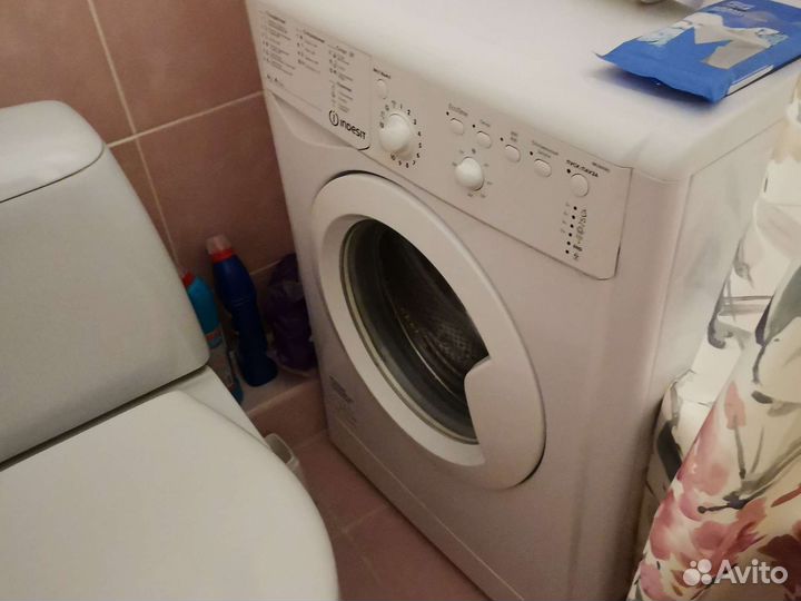 Диван