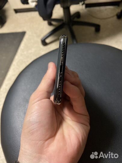 iPhone x 64gb