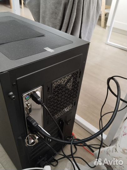 Пк для офиса и школы Intel Core i3-10100/8GB/SSD25