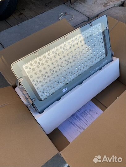 Прожектор Рhilips Tango G2 LED HP