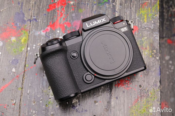 Panasonic Lumix DC-S5 Body