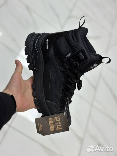 Зимние Vans MTE Snow-Kicker GTX/термо