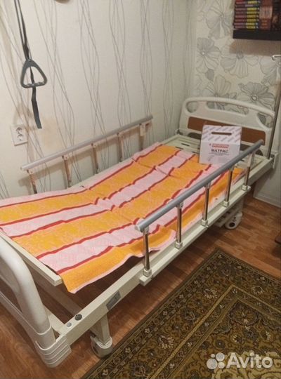 Медицинская кровать, механическая