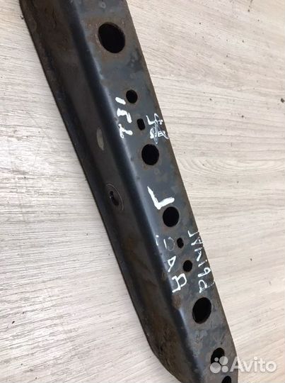 Рычаг подвески задний левый Nissan X-Trail 31 2.5