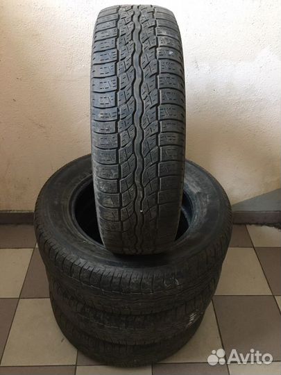 Bridgestone Dueler H/T 225/65 R17