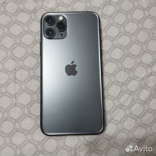 iPhone 11 Pro, 64 ГБ