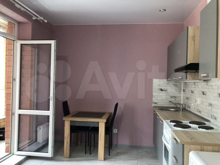 Квартира-студия, 28 м², 3/8 эт.