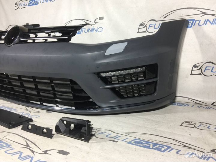 Передний бампер Volkswagen Golf 7 стиль R R20