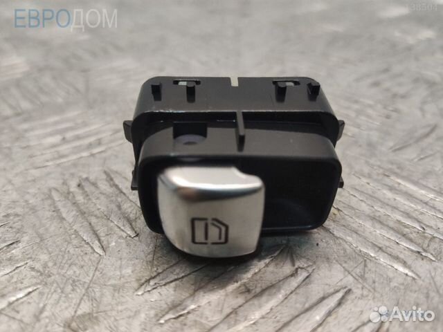 Кнопка стеклоподъемника на mercedes W253 s1136181