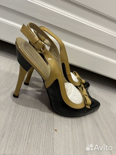 Туфли женские 38 размер