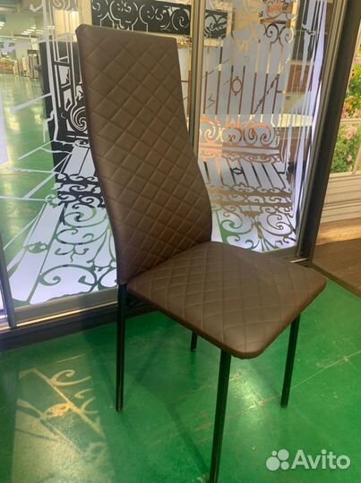 Стулья для кафе и ресторанов