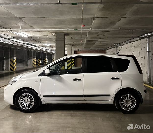 Nissan Note 1.6 AT, 2011, 114 377 км