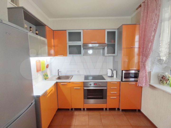 2-к. квартира, 59 м², 9/16 эт.