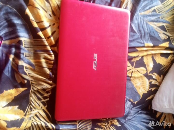 Ноутбук asus