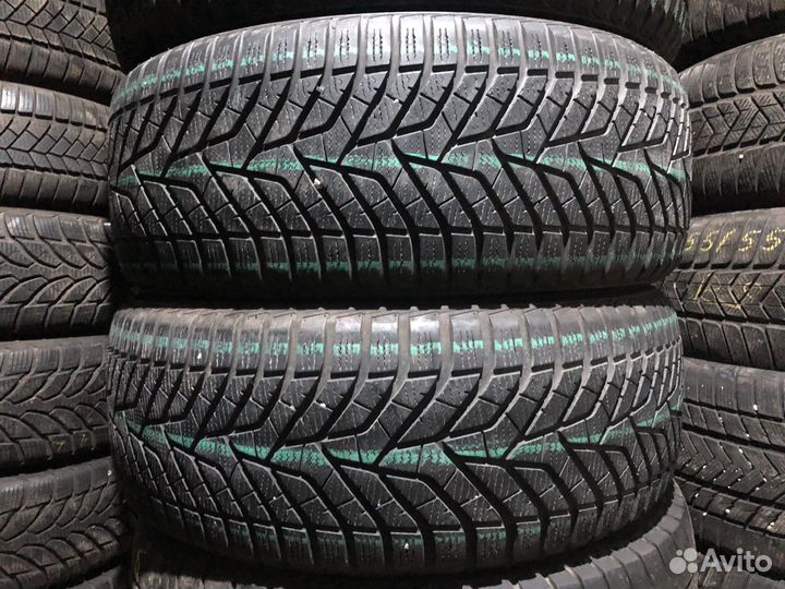Yokohama BluEarth Winter V905 235/55 R17 103V