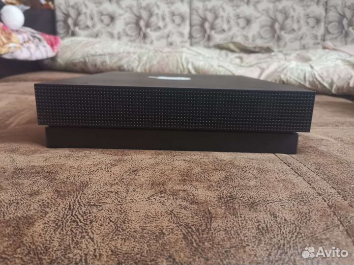 Игровая консоль xbox one x