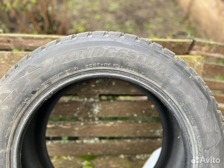 Bridgestone Blizzak DM-V1 255/55 R18