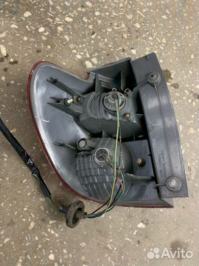 Стоп сигнал Б/У G18K51150AG18K51170A