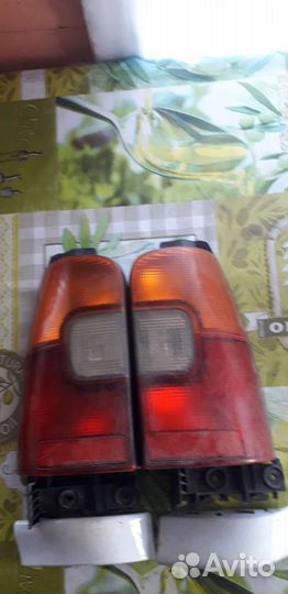 Задние фонари Corolla 100 универсал