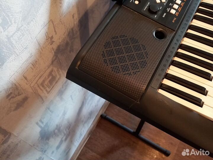 Синтезатор yamaha psr e223