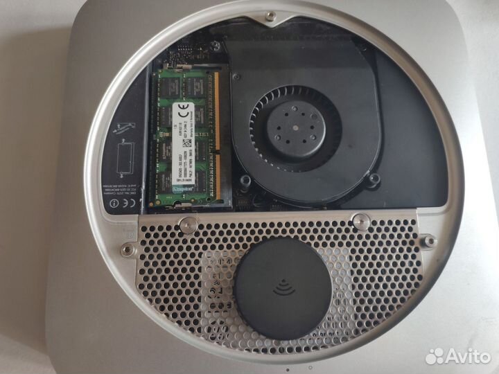 Apple Mac mini 2010