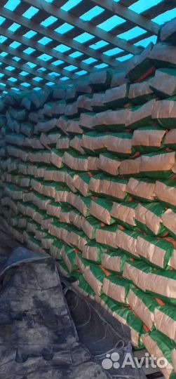 Уголь древесный в мешках