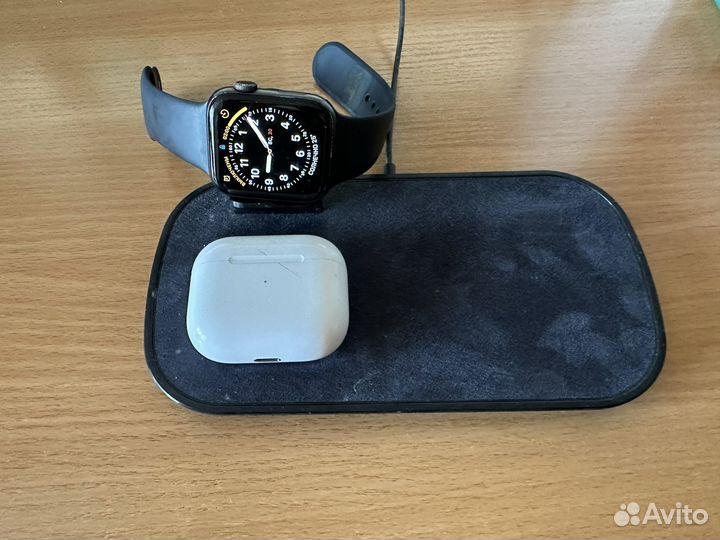 Mophie 3-in-1 Wireless Charging Pad