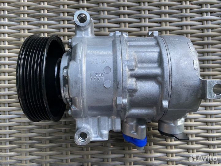 Skoda Octavia компрессор кондиционера VAG Новый