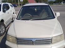 Mitsubishi Chariot 2.4 AT, 2001, 390 000 км, с пробегом, цена 370 000 руб.