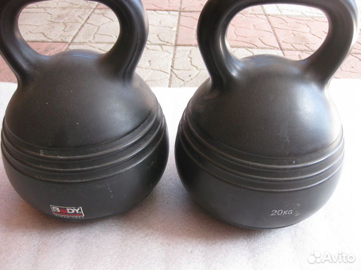 Гиря СССР 16,24 кг и пластиковые