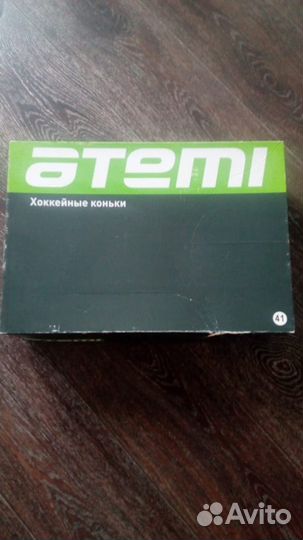 Хоккейные коньки Atemi
