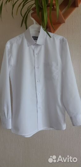 Рубашка белая р-р 134-140
