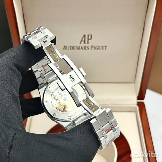 Механические часы Audemars Piguet