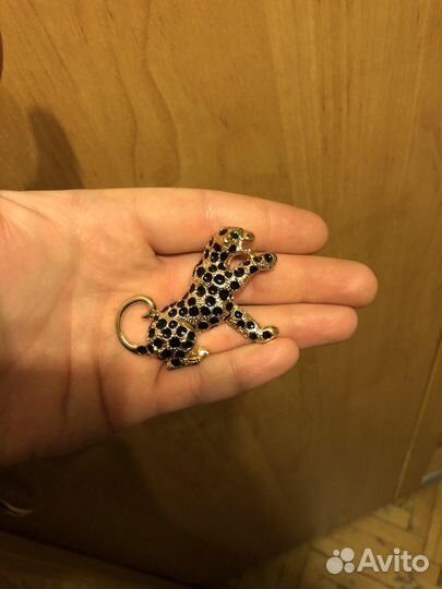 Винтажная брошь