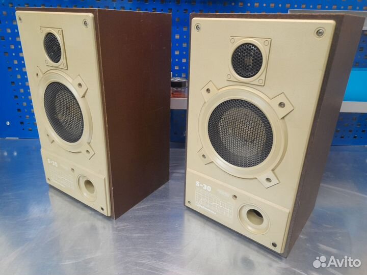 Раритетные колонки radiotehnica s-30