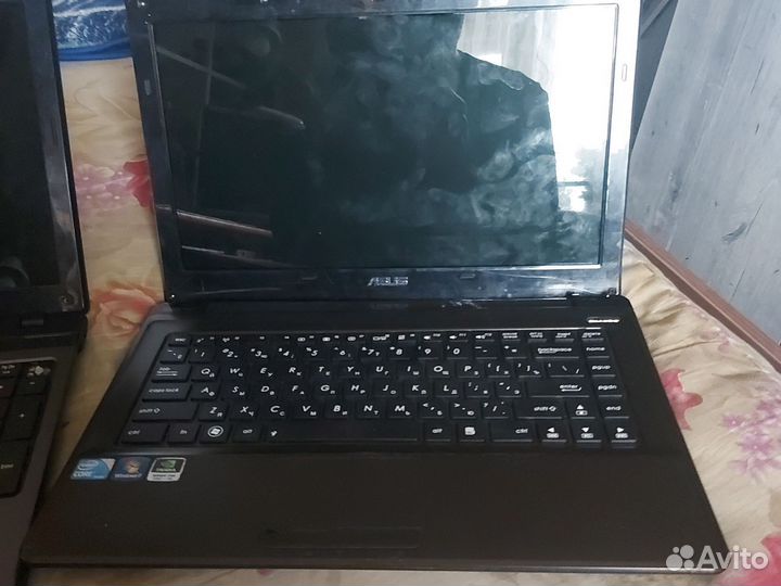 Ноутбук на запчасти