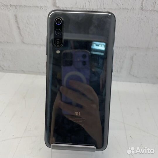 Xiaomi Mi 9T, 4/64 ГБ
