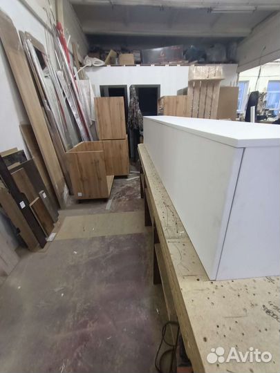 Тумба под тв новая